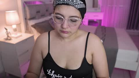 Snapshot of camila_buitrago chatting on 01.26.25 Camila buitrago online show from 01.26.25
