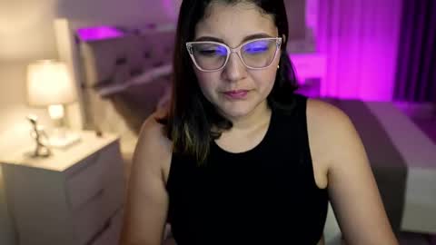 Snapshot of camila_buitrago chatting on 02.13.25 Camila buitrago online show from 02.13.25