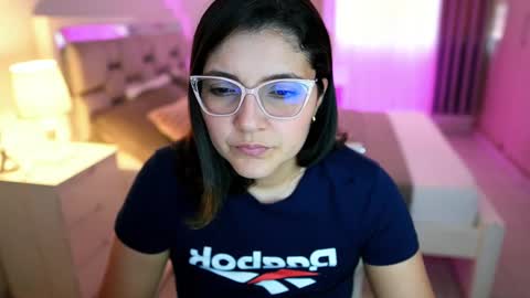 Snapshot of camila_buitrago chatting on 03.10.25 Camila buitrago online show from 03.10.25