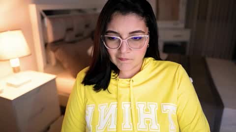 Snapshot of camila_buitrago chatting on 10.01.25 Camila buitrago online show from 10.01.25