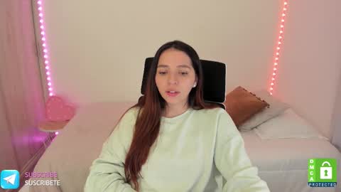 Snapshot of camila_ec2 chatting on 09.13.25 C A M I online show from 09.13.25