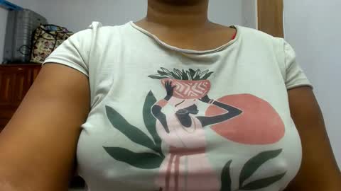 Camila online show from 09.25.25