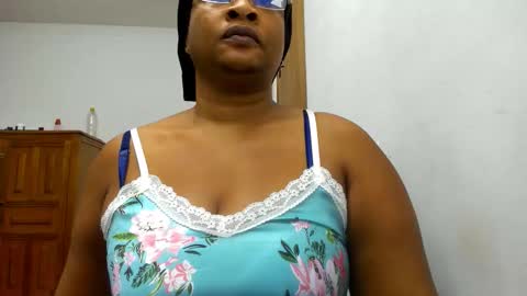 Camila online show from 11.05.25