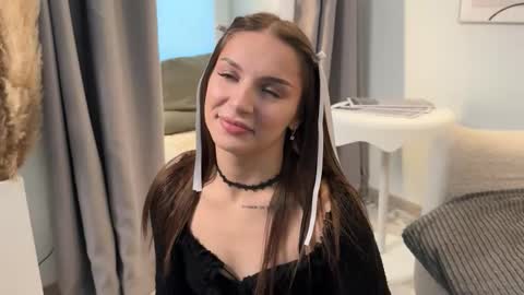 Snapshot of camilasfilth chatting on 09.11.25 camilasfilth online show from 09.11.25