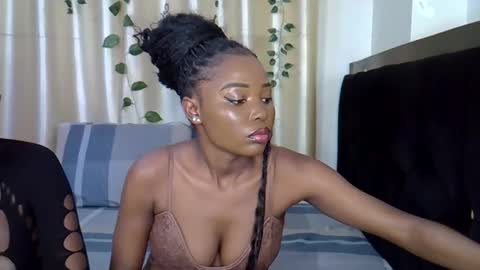 CANDY online show from 10.17.25