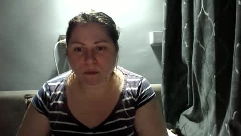 Laura online show from 11.22.25