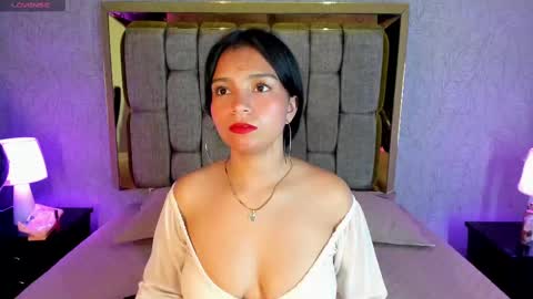 Snapshot of candys_victoria chatting on 10.03.25 Candys Victoria online show from 10.03.25