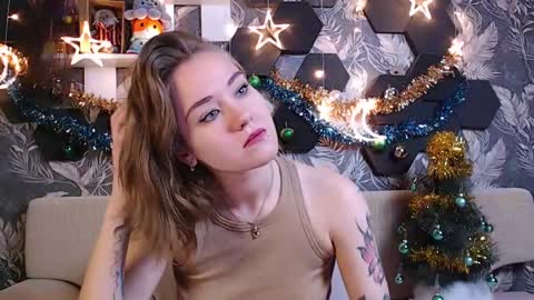 Mia online show from 12.18.24