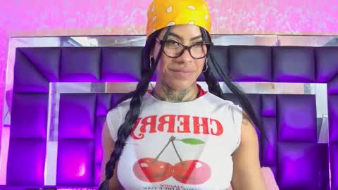 Aura  online show from 10.26.25