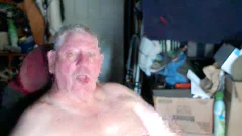 Snapshot of canoelicker69 chatting on 09.18.25 canoelicker69 online show from 09.18.25
