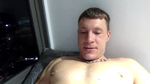 Snapshot of capt_oliver chatting on 12.31.24 follow my twitter  online show from 12.31.24