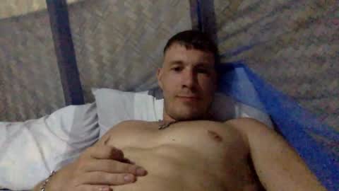 Snapshot of capt_oliver chatting on 01.24.25 follow my twitter  online show from 01.24.25