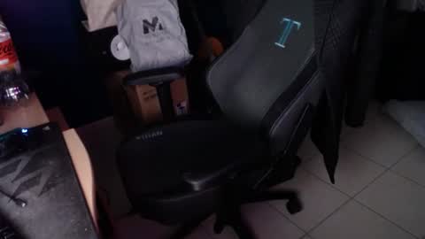 Snapshot of captain_fatcock chatting on 02.28.25 captain_fatcock online show from 02.28.25