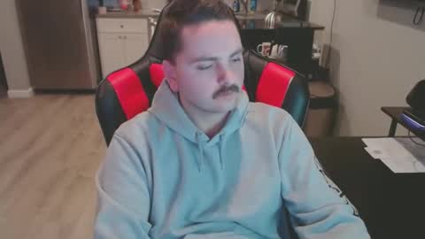 Snapshot of cardi_beans chatting on 02.04.25 cardi_beans online show from 02.04.25