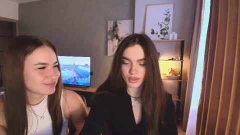 caressyourself online show from 11.30.25