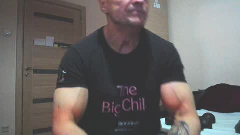 Snapshot of carin_the_body chatting on 01.19.25 Laz online show from 01.19.25