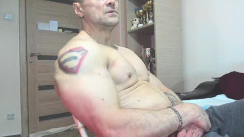 Snapshot of carin_the_body chatting on 01.22.25 Laz online show from 01.22.25