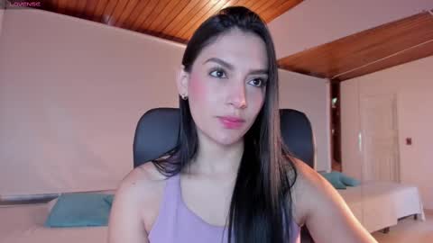 Snapshot of carina_rossi chatting on 02.17.25 Carina online show from 02.17.25