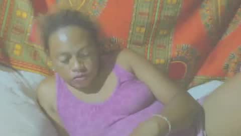 Snapshot of carinesexy69 chatting on 12.03.24 carinesexy69 online show from 12.03.24