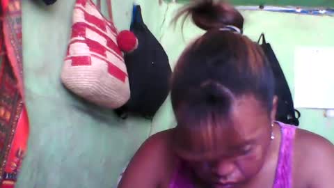 Snapshot of carinesexy69 chatting on 12.16.24 carinesexy69 online show from 12.16.24