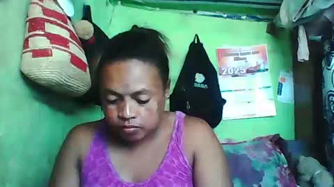 Snapshot of carinesexy69 chatting on 01.12.25 carinesexy69 online show from 01.12.25