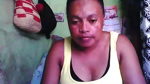 Snapshot of carinesexy69 chatting on 01.31.25 carinesexy69 online show from 01.31.25