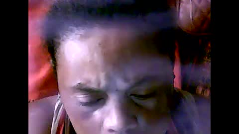 Snapshot of carinesexy69 chatting on 02.14.25 carinesexy69 online show from 02.14.25