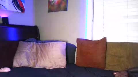 Snapshot of carmen_savage chatting on 10.25.25 Carmen Savage online show from 10.25.25