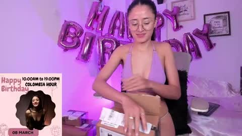 Caroline online show from 03.08.25