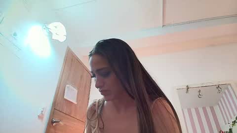 Carolina online show from 02.05.25