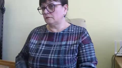 CarolineDream  online show from 02.18.25