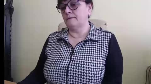 CarolineDream  online show from 02.21.25