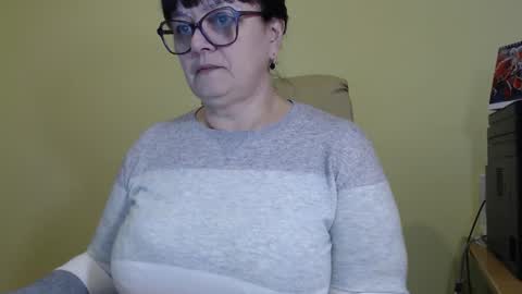 CarolineDream  online show from 10.20.25