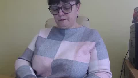 CarolineDream  online show from 11.04.25