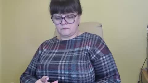 CarolineDream  online show from 11.17.25