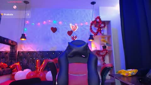 Snapshot of carolinescoth_dl chatting on 02.15.25 Caroline Scoth online show from 02.15.25