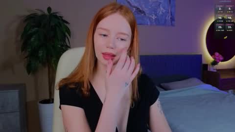 Snapshot of carolinnk chatting on 10.17.25 Caro online show from 10.17.25