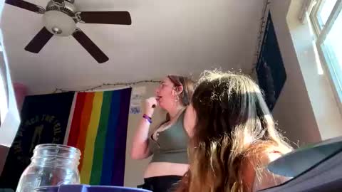 carpetmunchers online show from 10.16.25