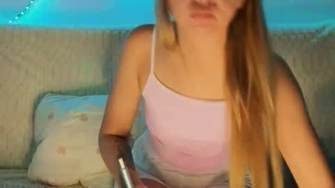 carriebradshawww online show from 09.20.25