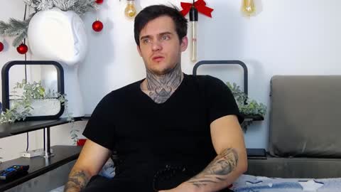 Snapshot of carter_reos chatting on 12.26.24 Carter online show from 12.26.24