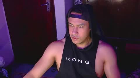 Snapshot of casas_oom chatting on 03.01.25      online show from 03.01.25