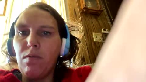 Snapshot of cashcoupllle chatting on 10.10.25 Cash Couple online show from 10.10.25