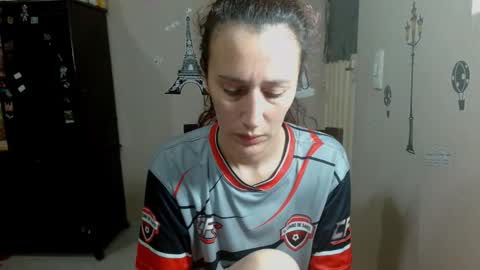 Snapshot of cassandra_brownn chatting on 12.03.25 online show from 12.03.25