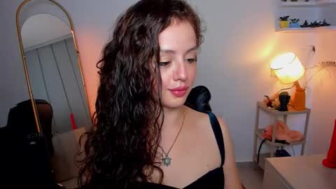 Cassie online show from 09.28.25