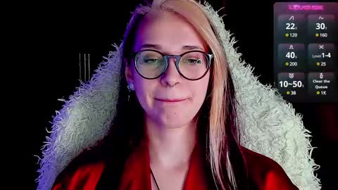 Snapshot of cassy_moore chatting on 02.25.25 Ellie online show from 02.25.25