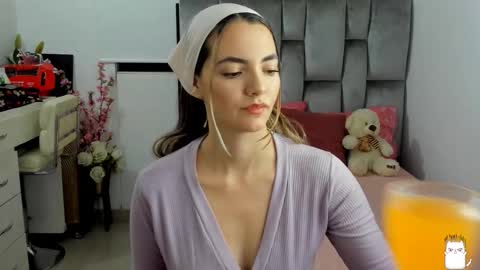 Snapshot of cat_baby chatting on 10.13.25 MIAH Save ur cum for me I will be here soon online show from 10.13.25