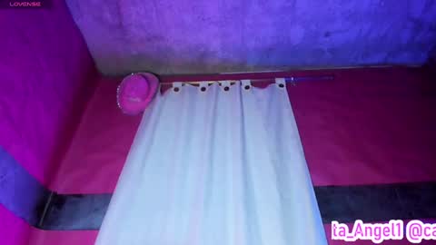 Cata Angel online show from 01.14.25