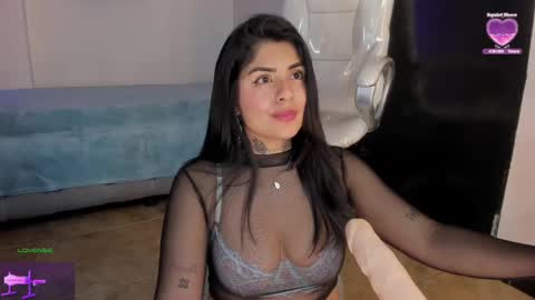 Snapshot of catalina_naughtyy chatting on 03.10.25 Catalina online show from 03.10.25