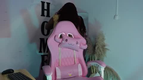 Snapshot of catherine_smith_ chatting on 09.22.25 Catherine online show from 09.22.25