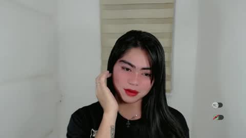 Snapshot of cathy_ho chatting on 12.14.24 cathy_ho online show from 12.14.24
